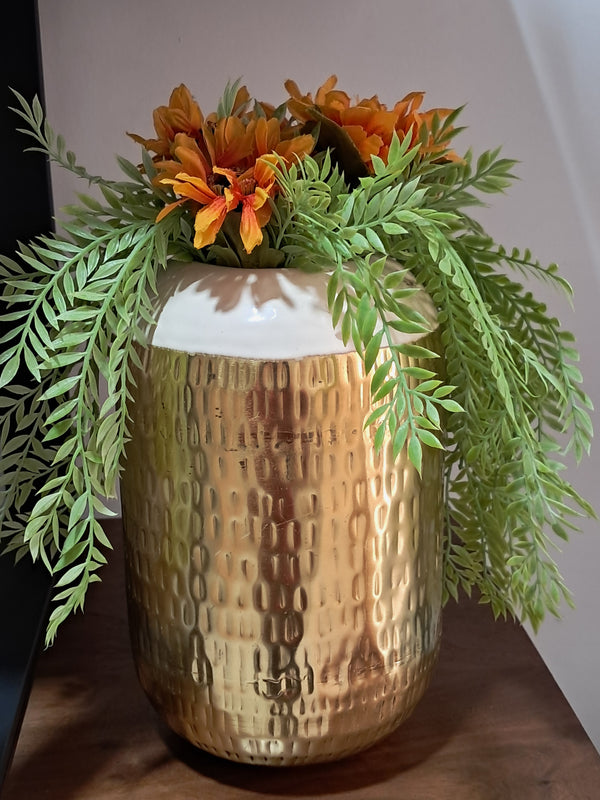 Decorative vase