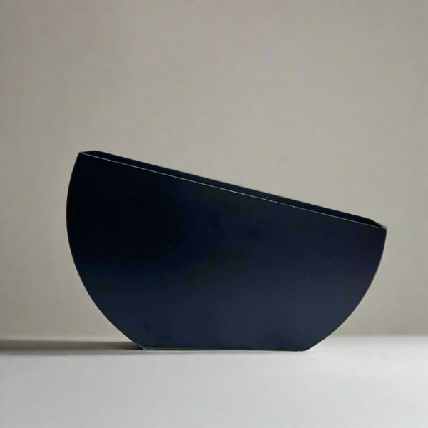 Metal Split circle vase