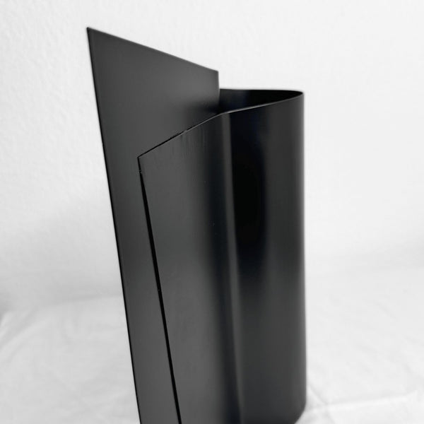 Metal vase - Black