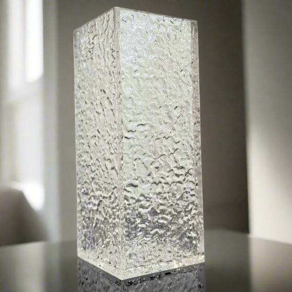Opaque vase