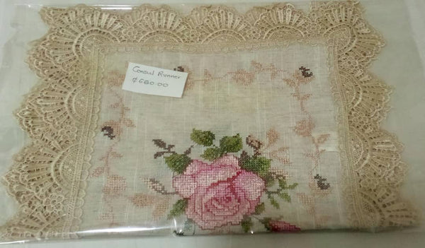 Console runner - Rose