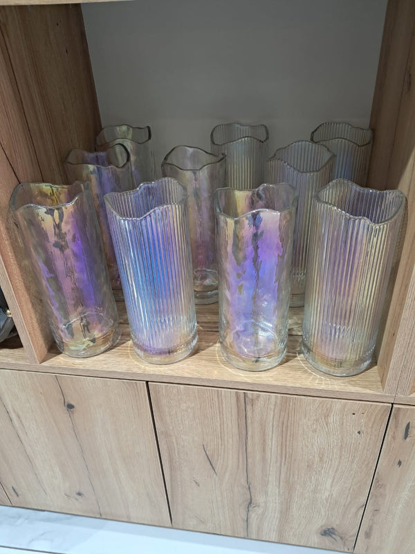 Vase with puple haze