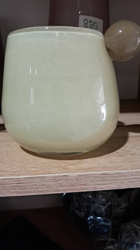 Short Cream vase