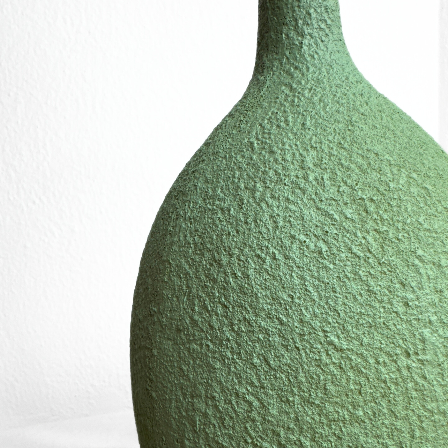 Green vase with long neck – view 2