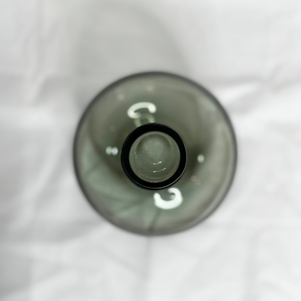 Round smoked glass vase – view 2