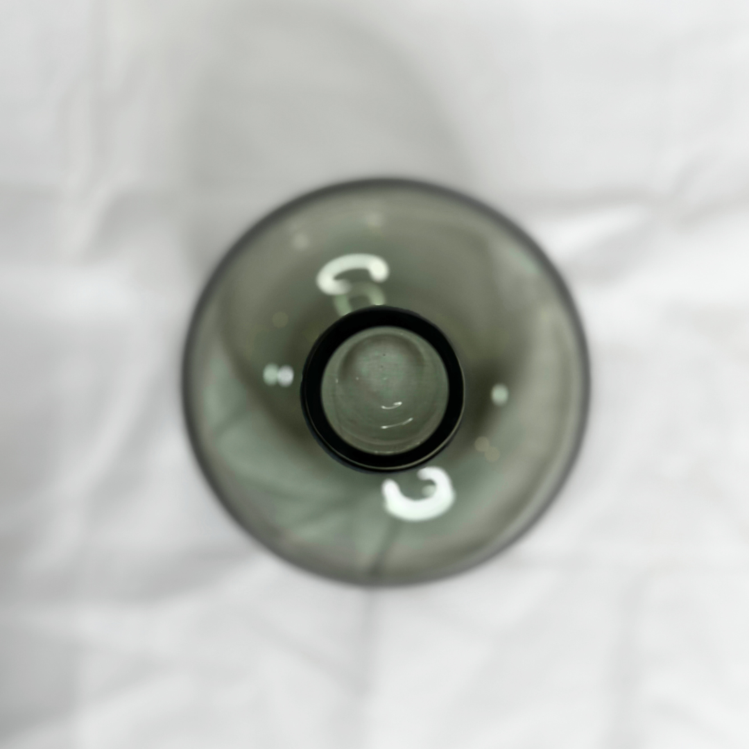 Round smoked glass vase – view 2