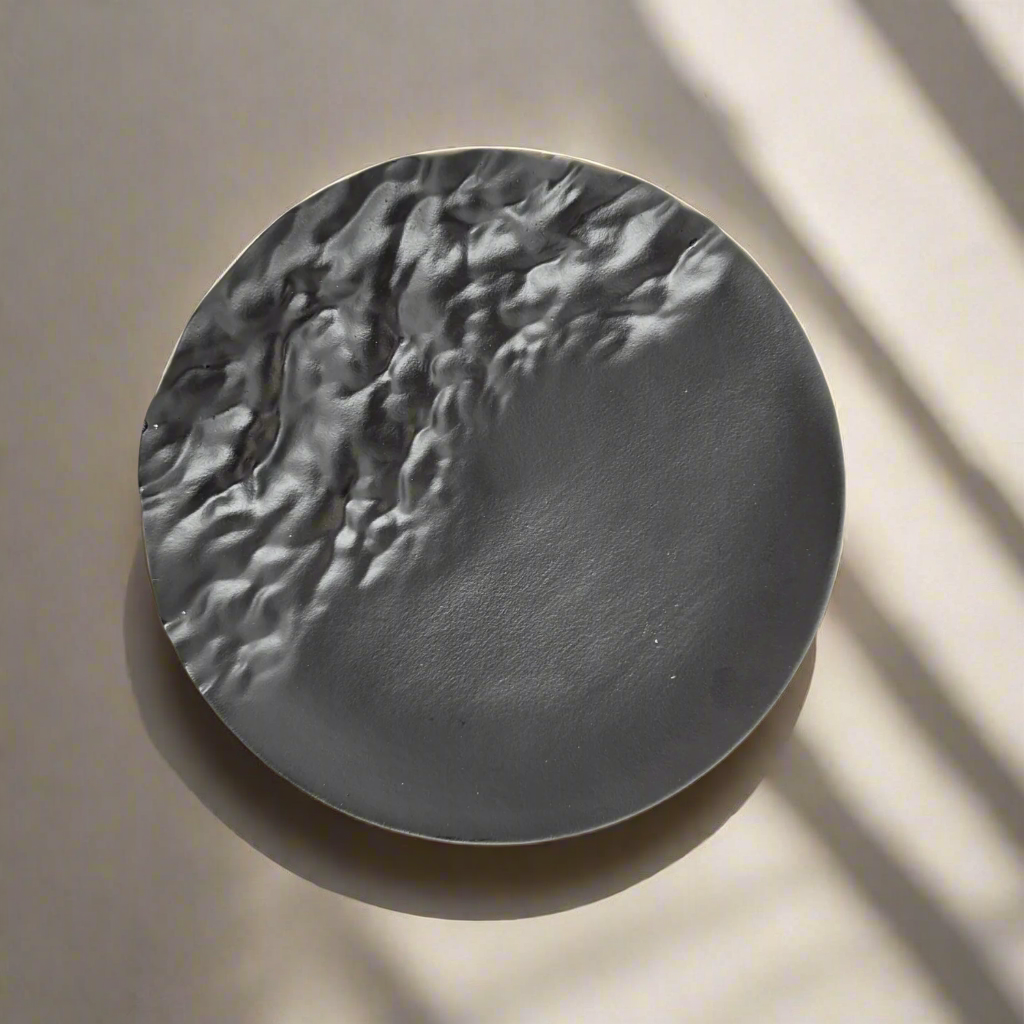 Bumpy Decorative plate – view 3