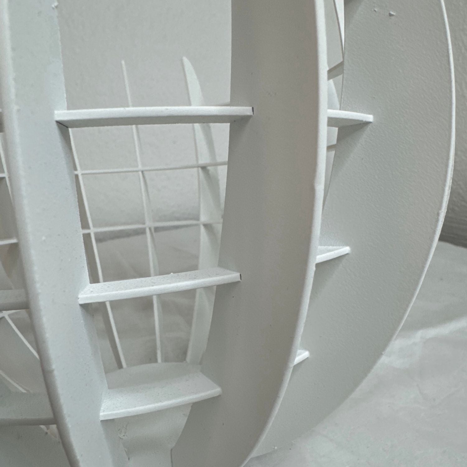 Metal fruit bowl – view 4