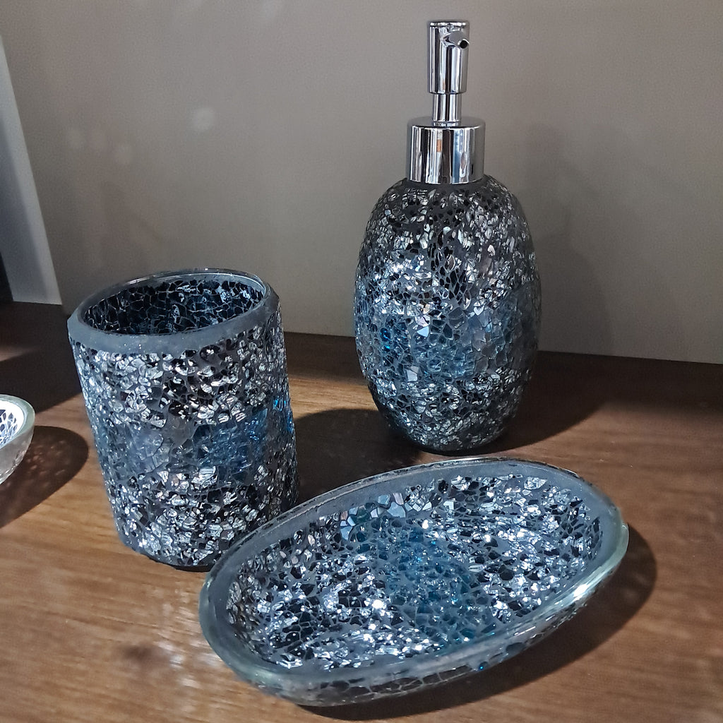 Bathroom Accessories – view 4