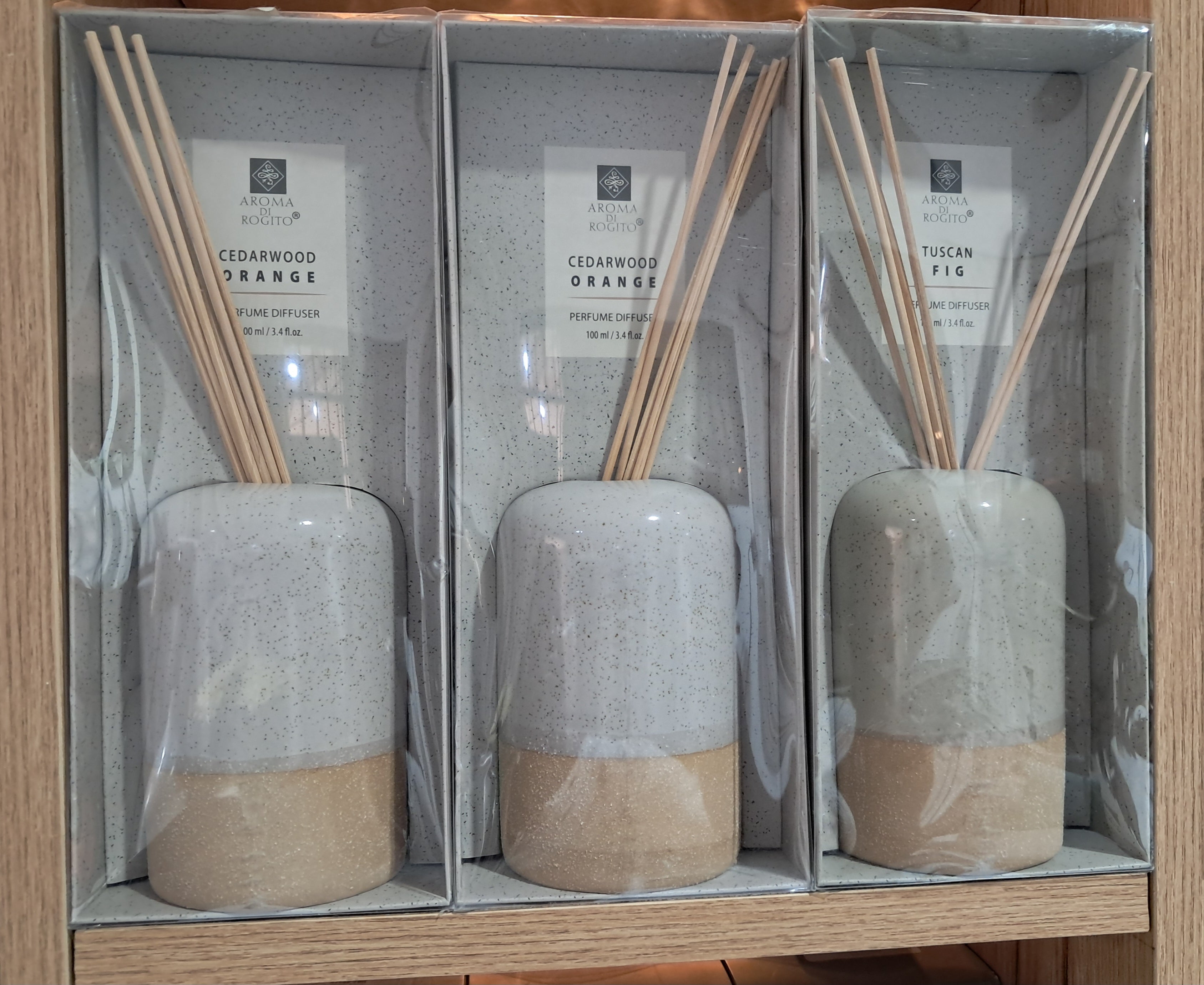 Perfume Diffuser – view 3
