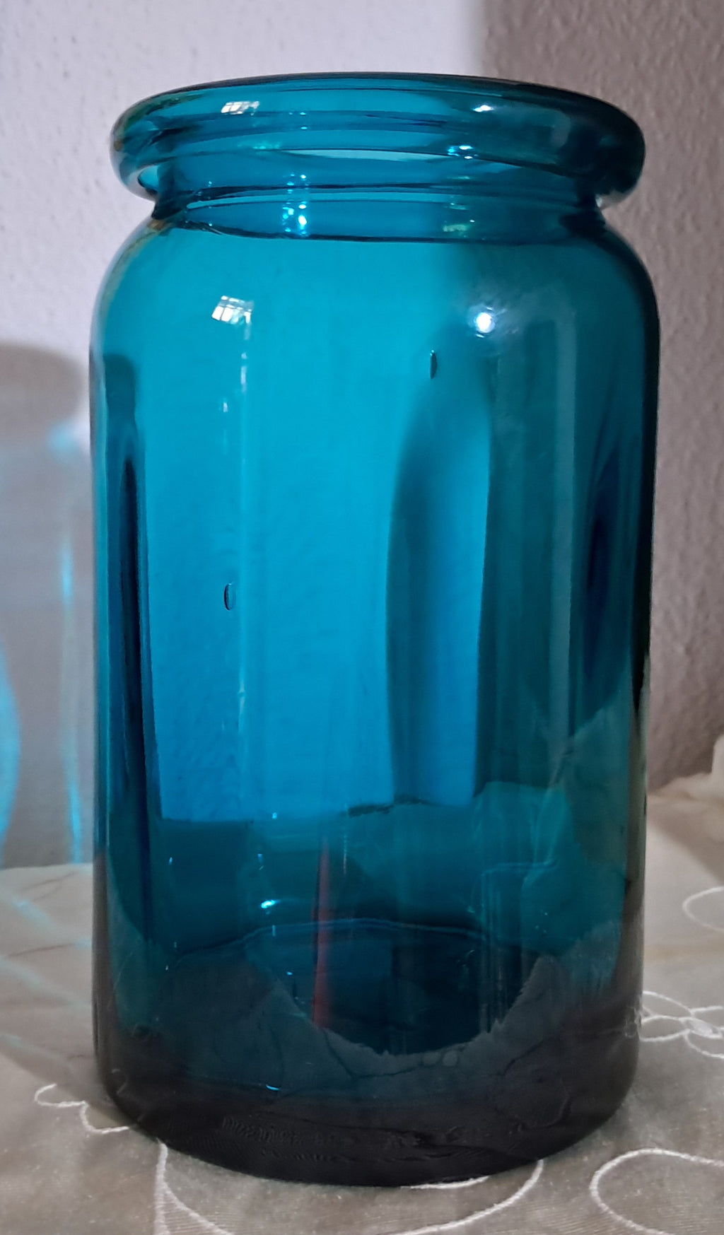Vase – view 2