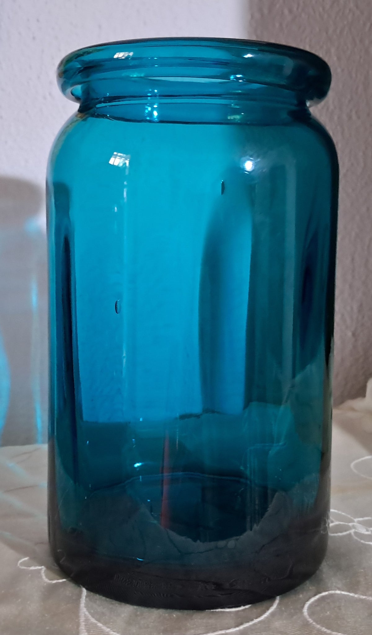 Vase – view 2