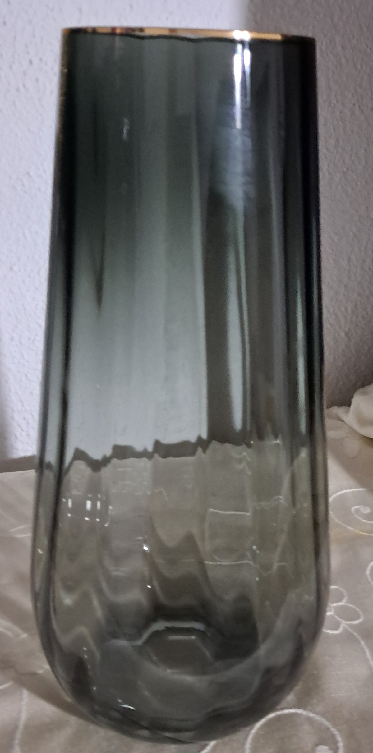 Vase – view 2