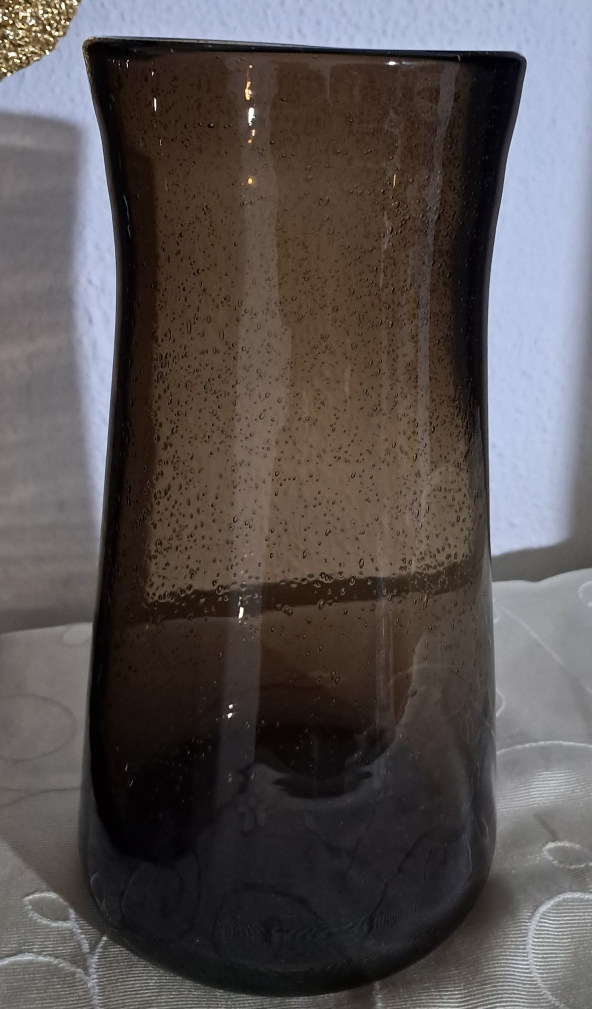 Vase – view 2