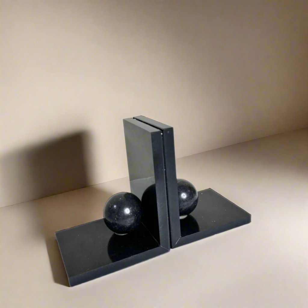 Black marble bookend – view 2