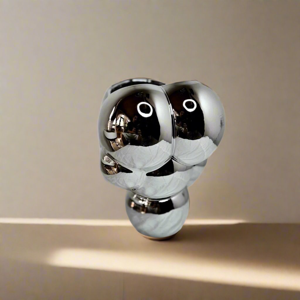 Silver bubble vase – view 2