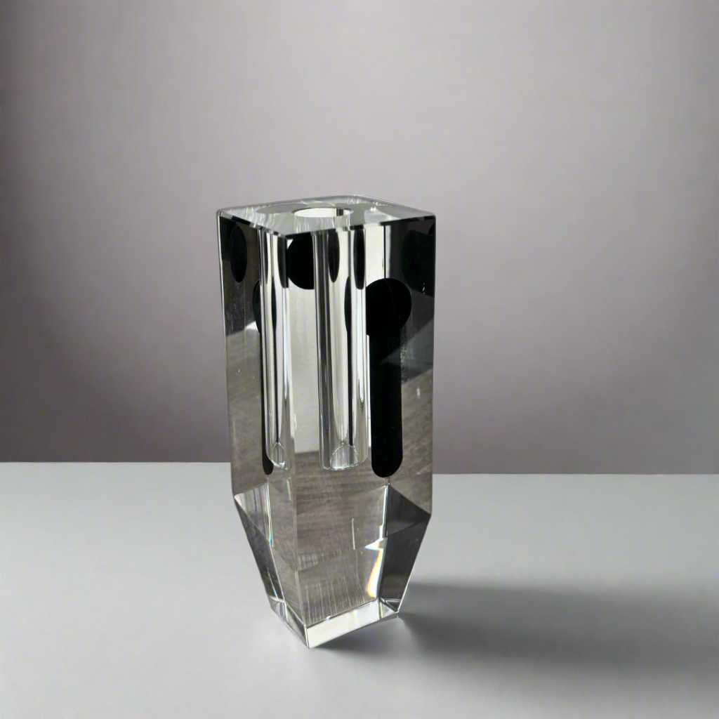 Crystal glass Vase sharp edges – view 2