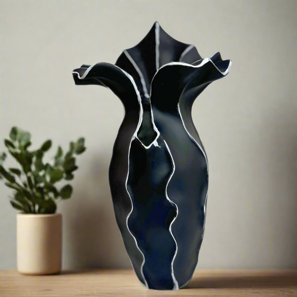 Flower vase – view 5