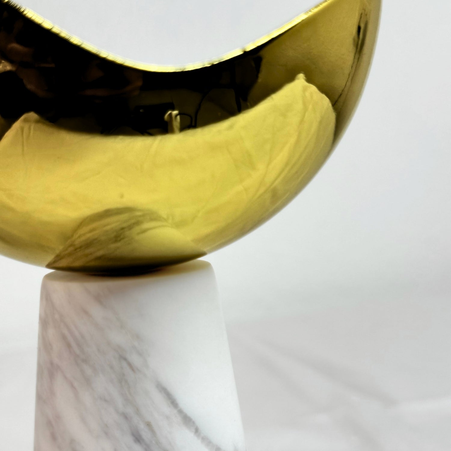 Fruit bowl marble stand – view 2