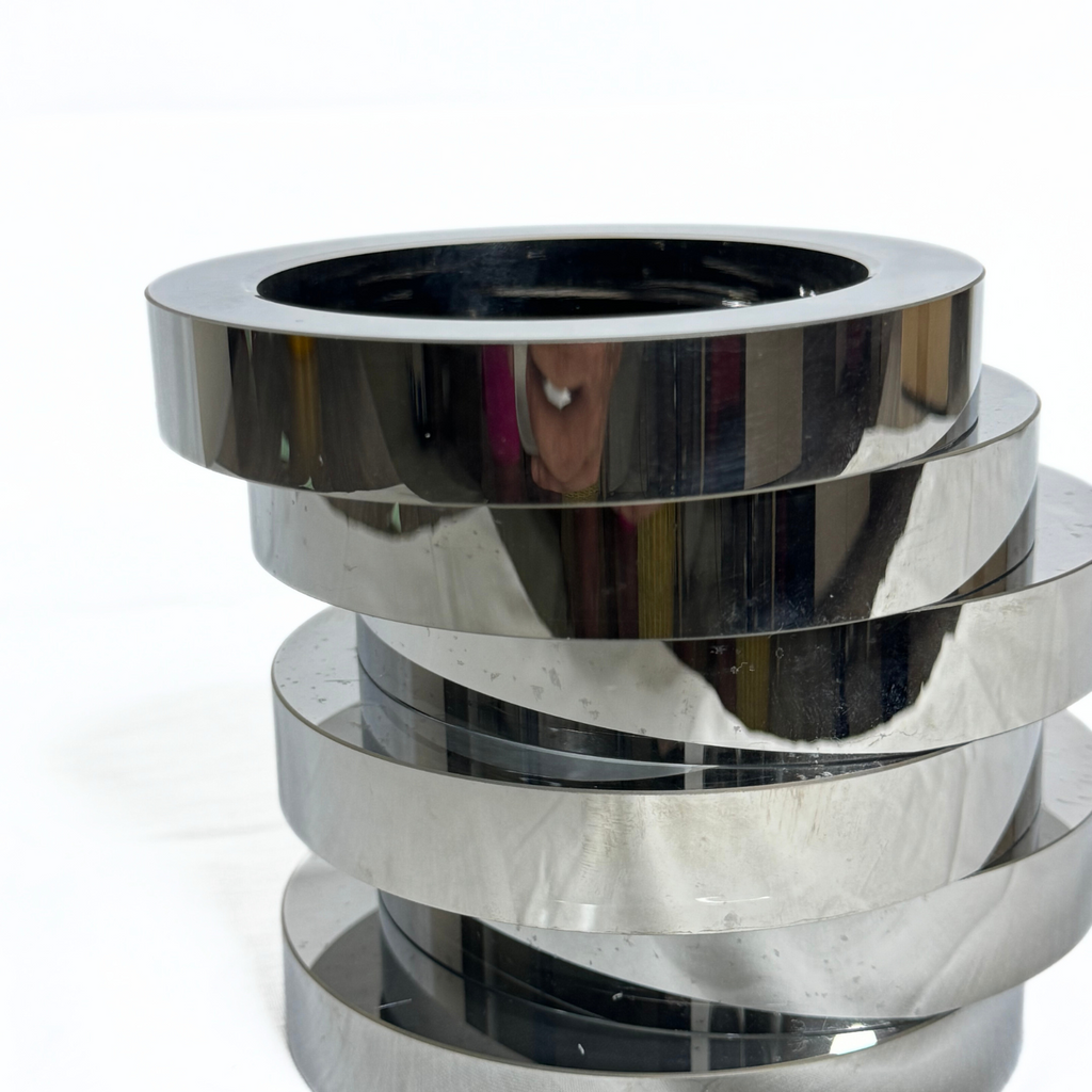 Reflective layer vase – view 2