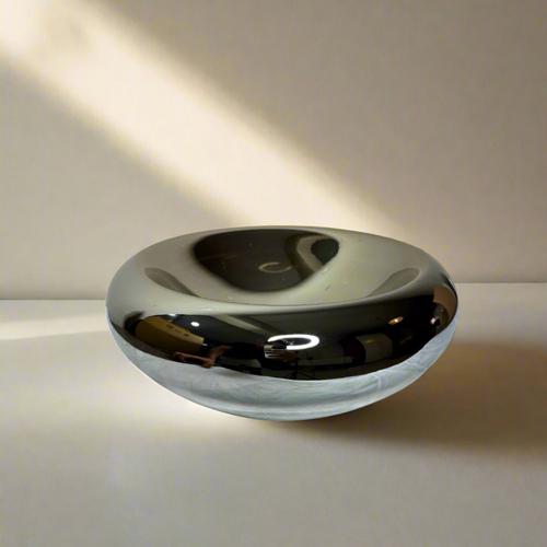 Bloated glass bowl – view 2