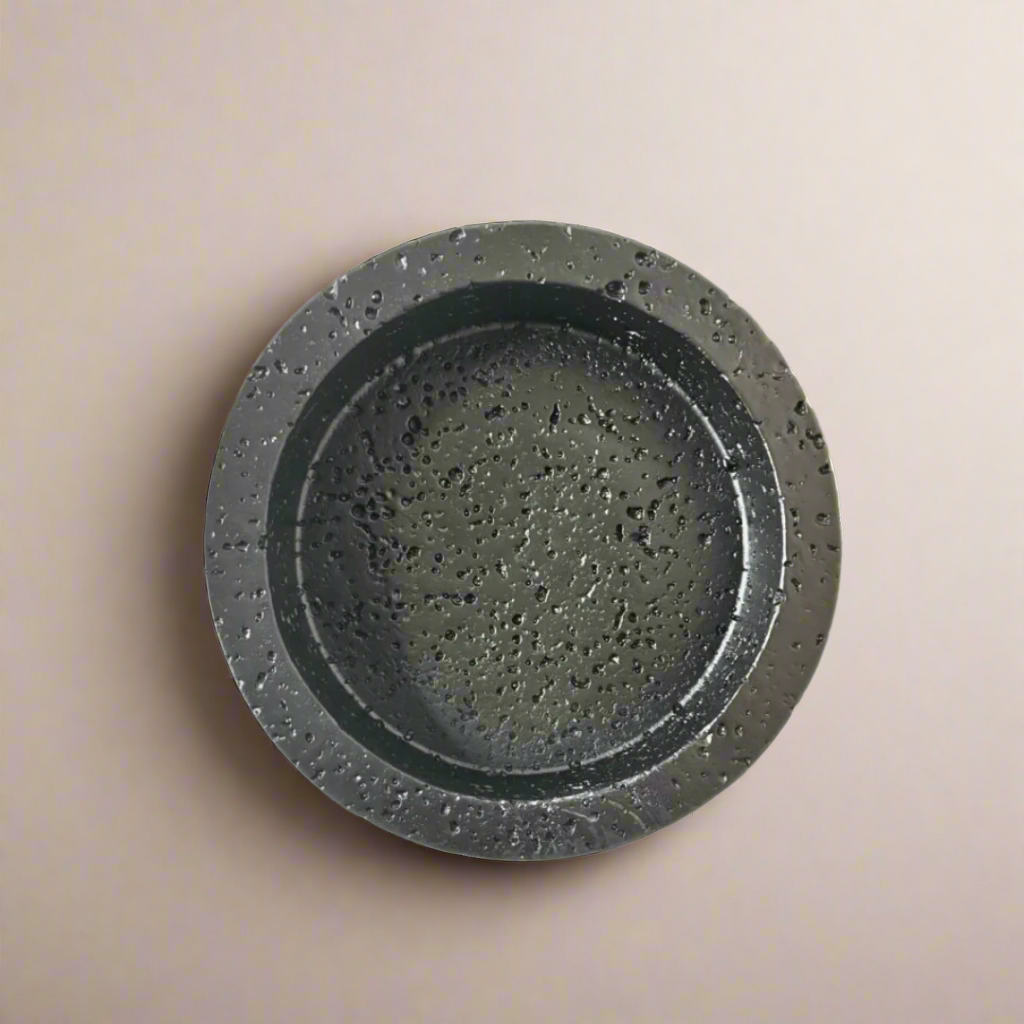 Heavy round centre plate – view 2
