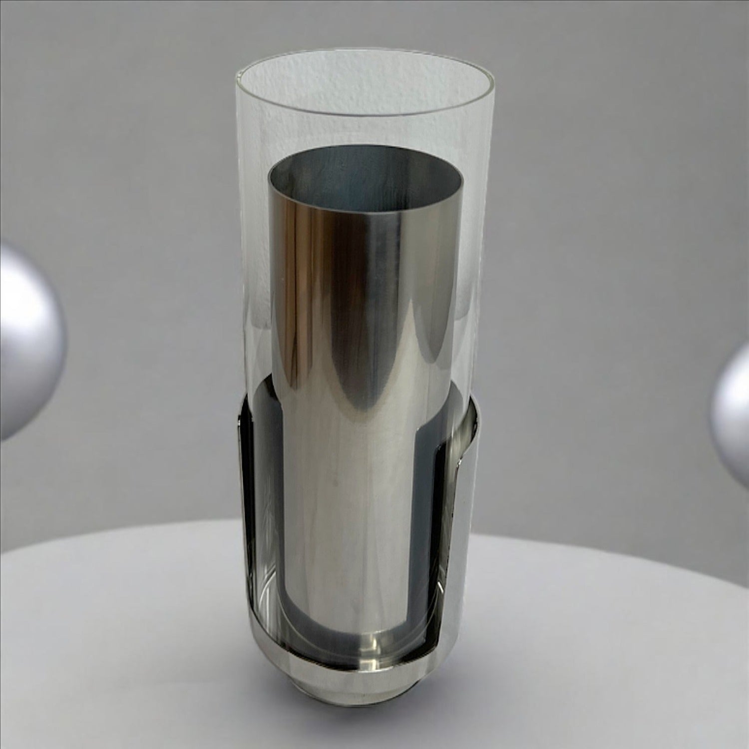 Stainless steel glass and metal vase – view 2