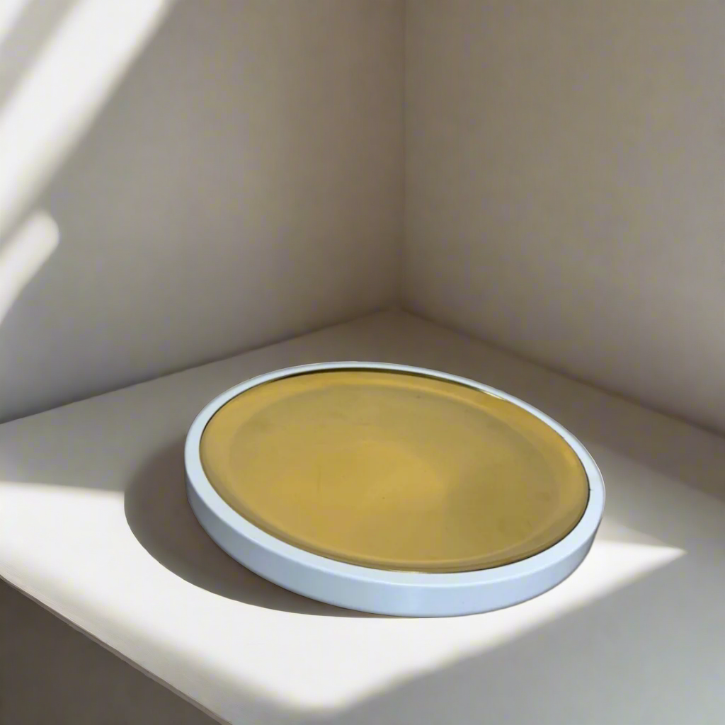 White marble & gold tray – view 2