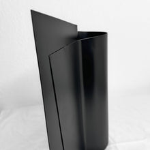 Metal vase - Black