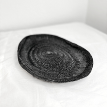 Oval spiral decor tray