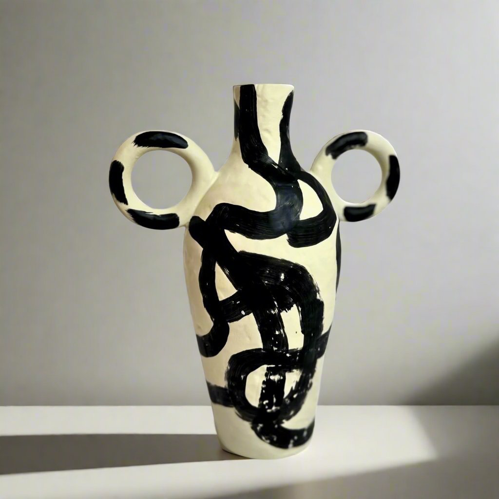 Vase with 2 handles – view 2