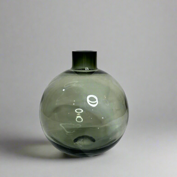 Round smoked glass vase