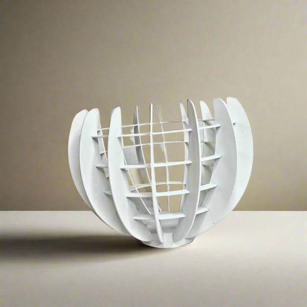 Metal fruit bowl