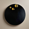Centre plate with gold balls – view 2