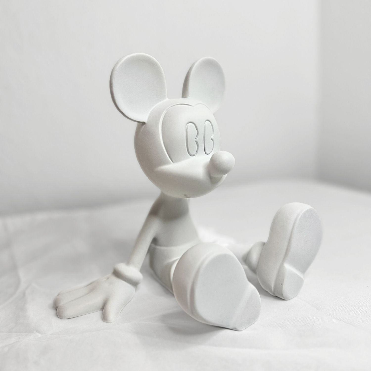 Mickey mouse sculpture – view 7