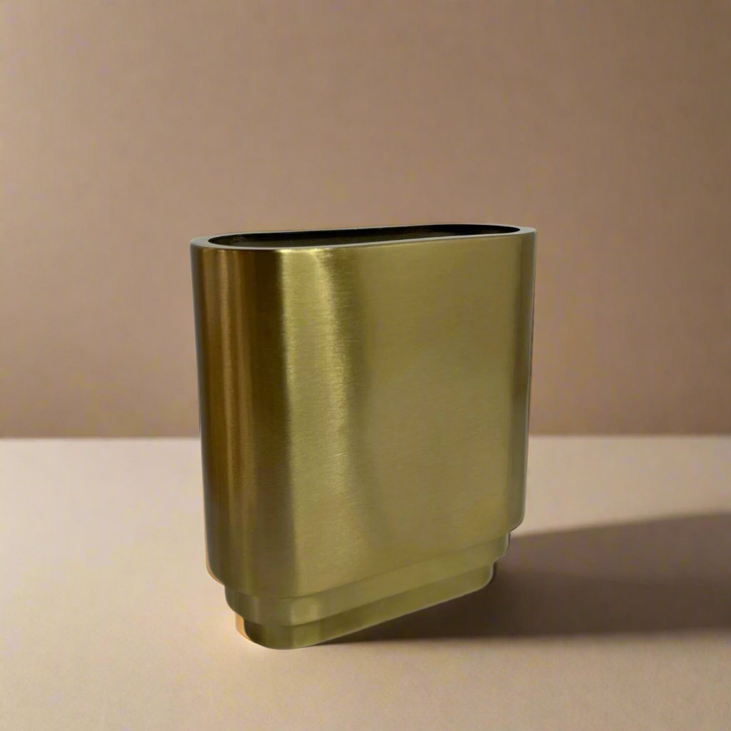 Gold metal vase – view 2