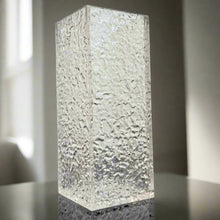 Opaque vase