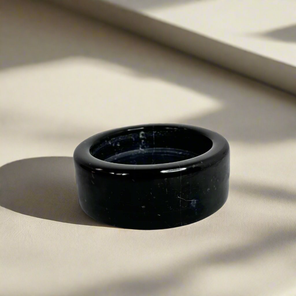 Marble ashtray – view 3