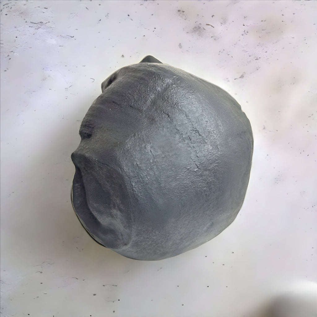 Alternate vase - grey – view 3