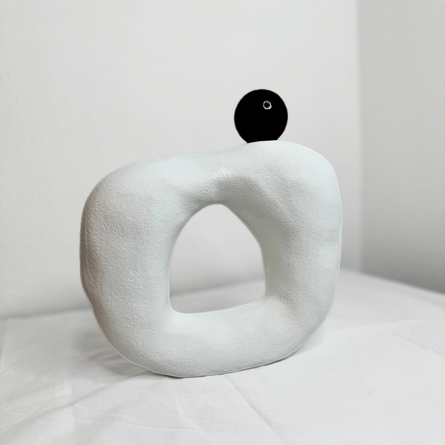white stonestyle ornament – view 3
