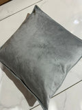 Decorative pillow (grey)