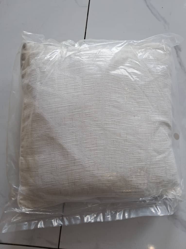 Decorative pillow