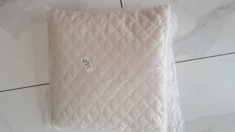 Decorative pillow
