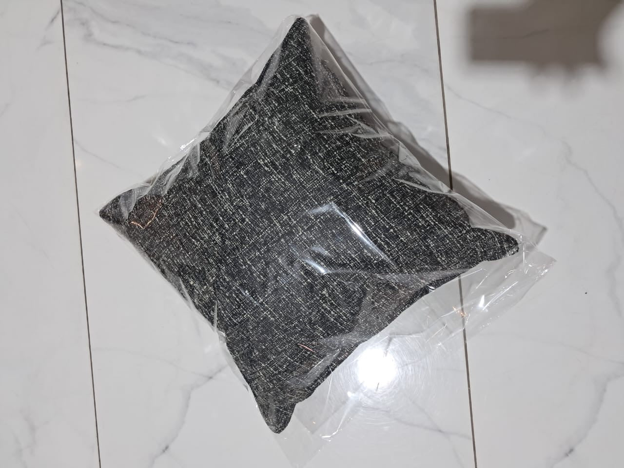 Decorative pillow - Dark grey