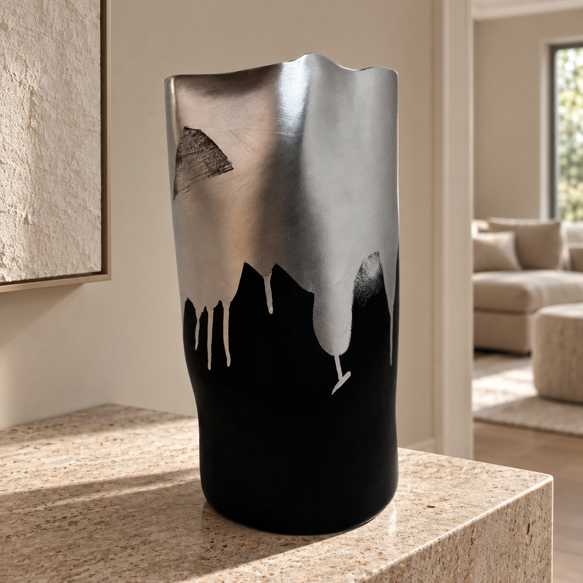 Black & Silver vase — lifestyle