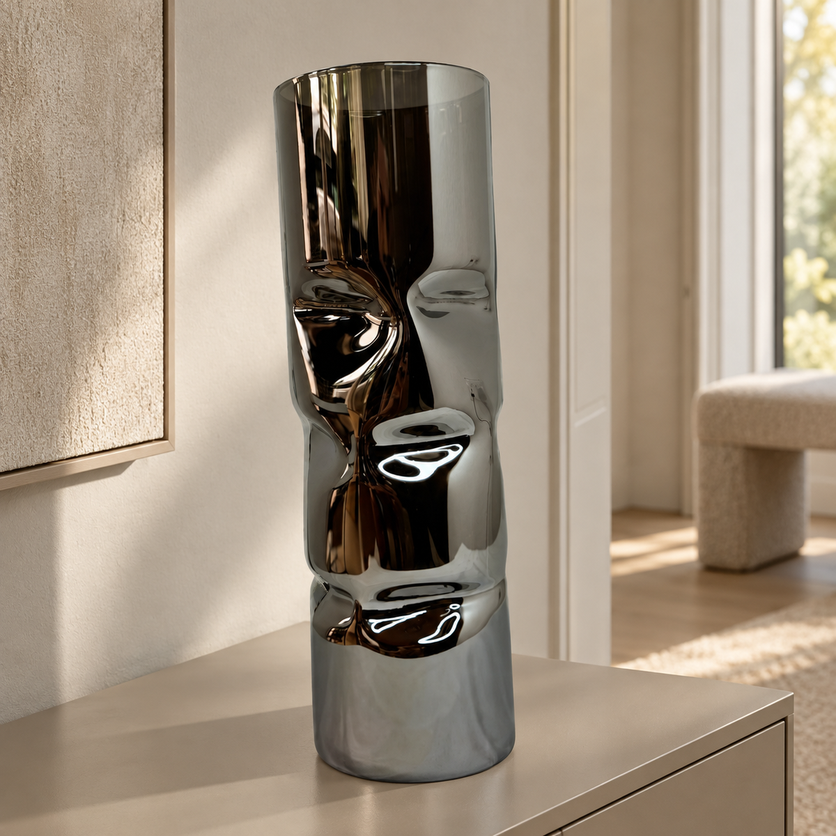 Dark Glass vase — lifestyle