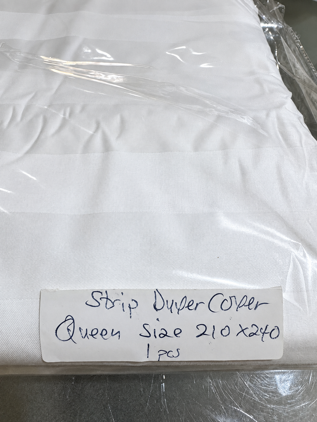 Striped duvet cover - Queen size — source enhancement