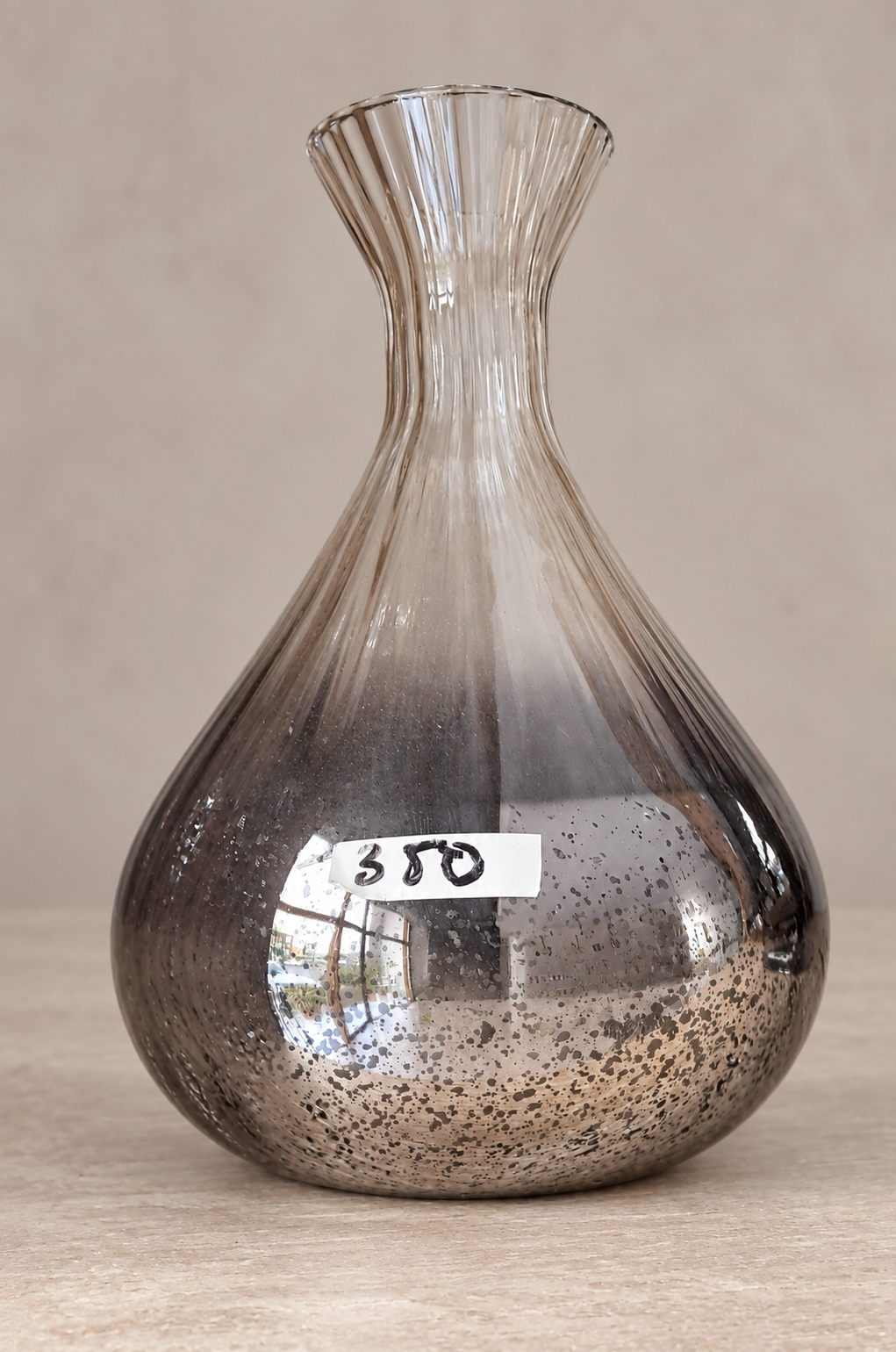 Vase — hero