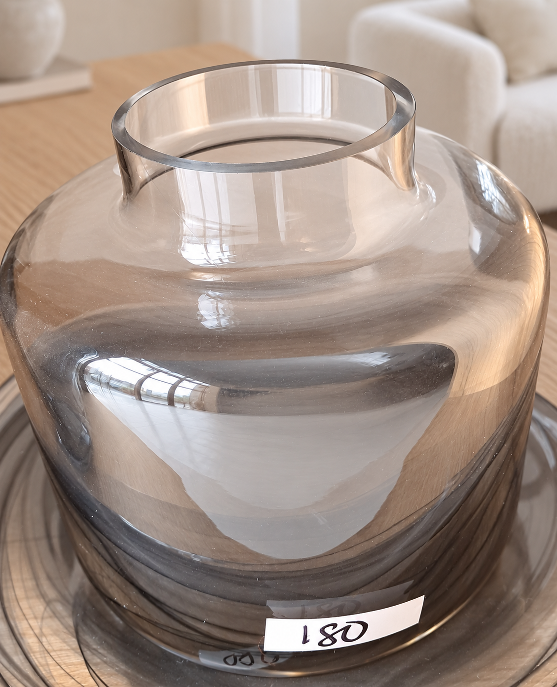 Vase — lifestyle