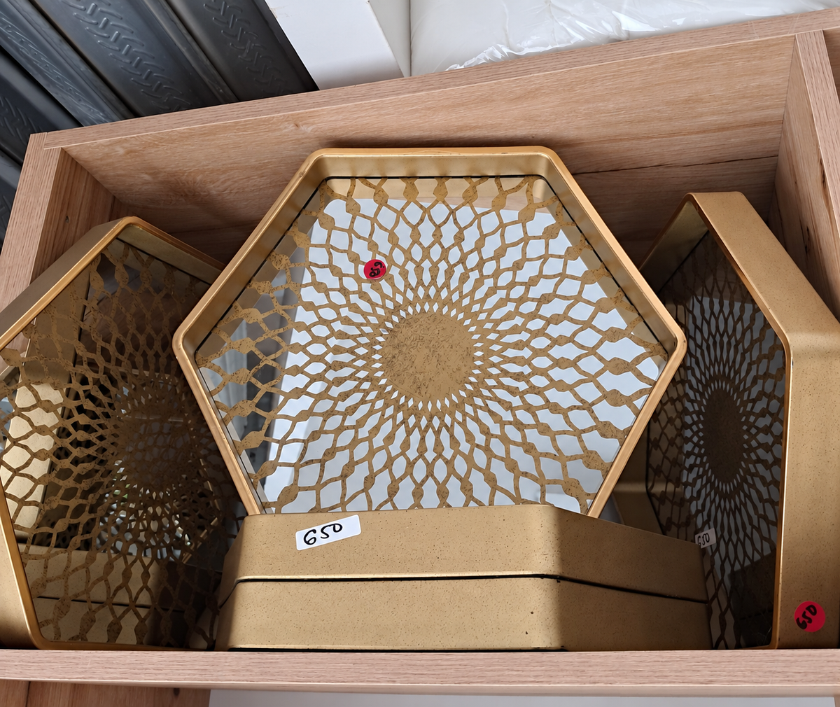 Decorative Trays — source enhancement